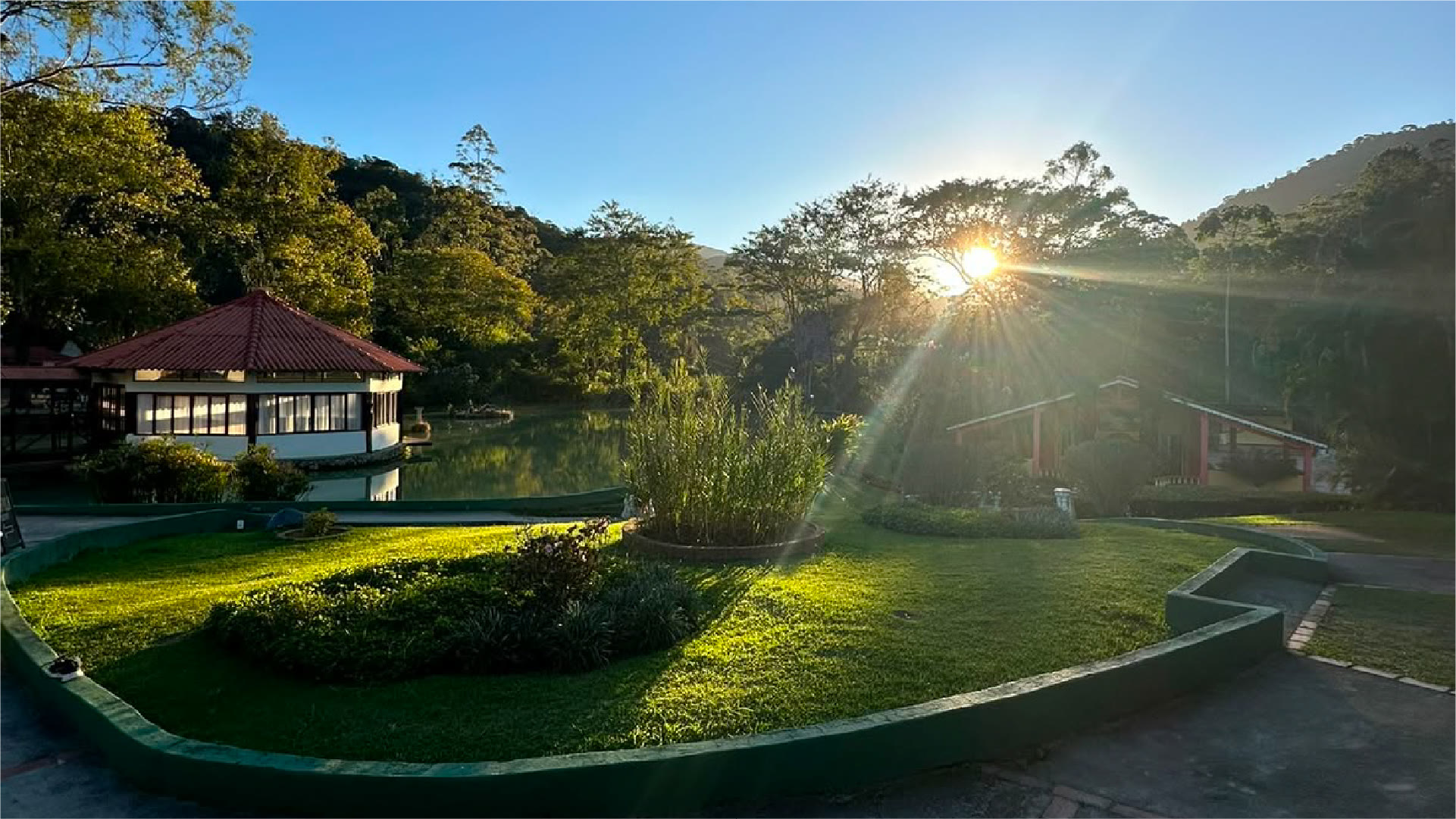 Natureza no Ashram Vrajabhumi